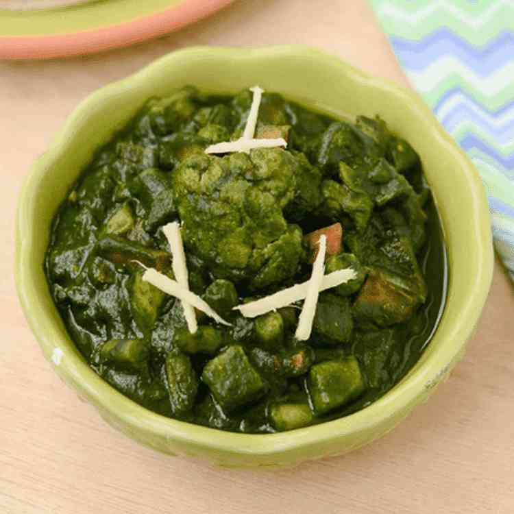 Mix Veggies in Spinach Gravy
